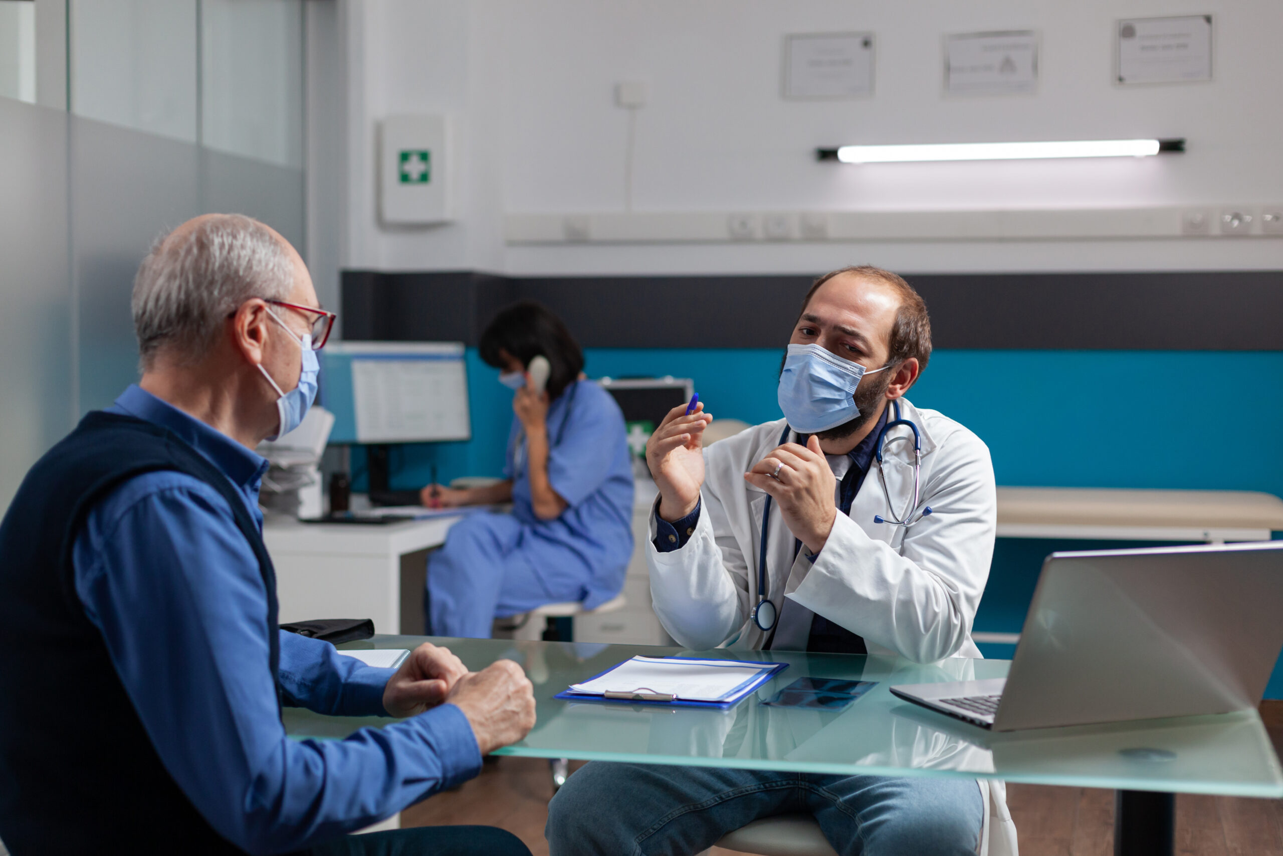 Quase 70% das pessoas com doenças crónicas em Portugal pedem mais profissionais de saúde